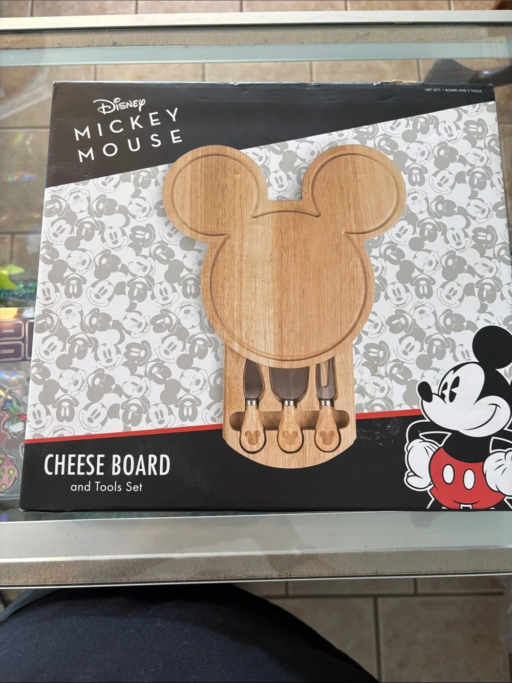 Disney Mickey Mouse Wooden Cheese Board & Tool Set - Natural Brown